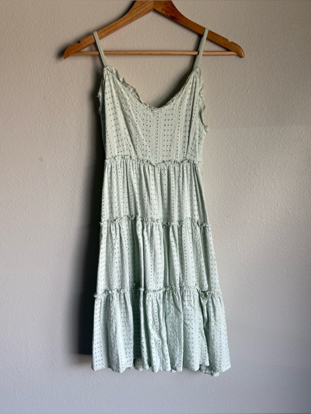 Sim & Sam Light Mint Eyelet Tiered Spaghetti Strap Dress (Size S)
